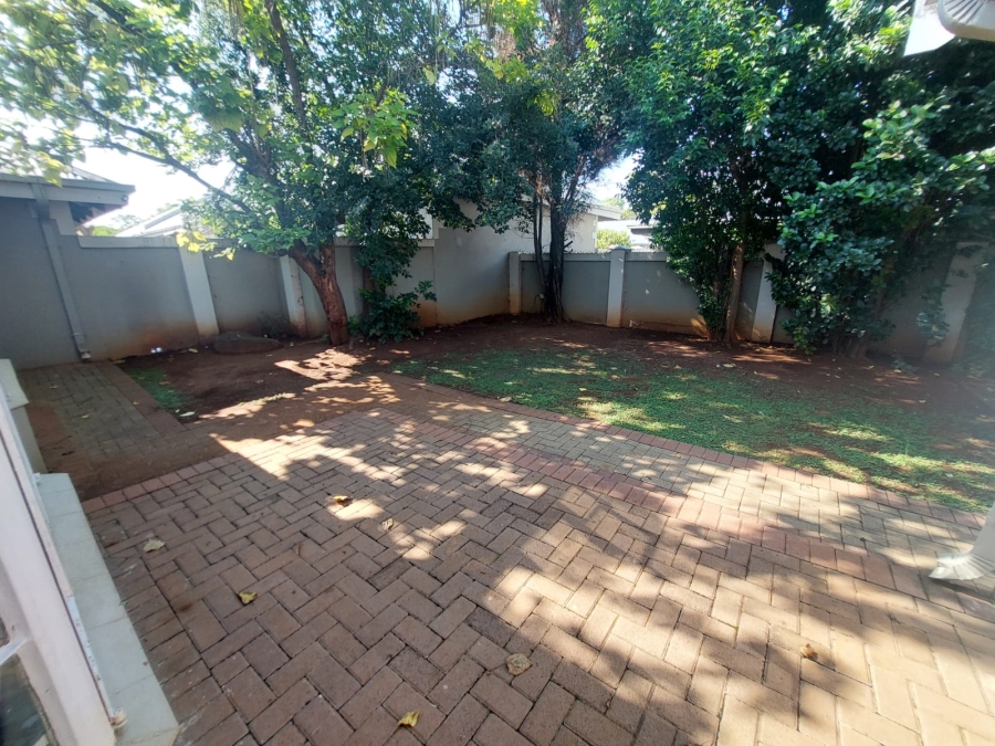 3 Bedroom Property for Sale in Kannoniers Park North West
